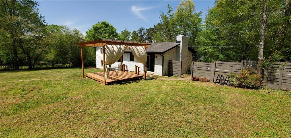 Marietta, GA 30064,4085 Valley wood drive