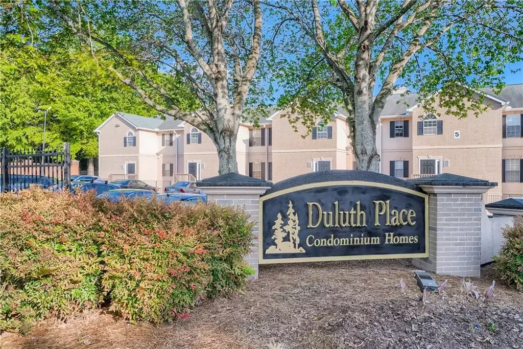 Duluth, GA 30096,3932 Stillwater DR