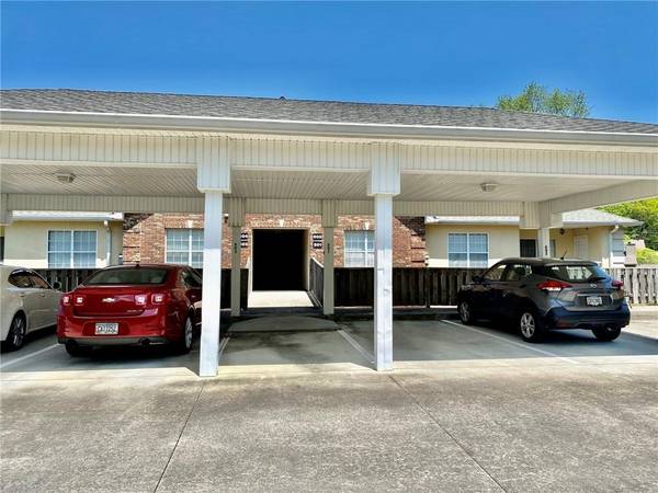 1011 Holly DR NW #601, Gainesville, GA 30501