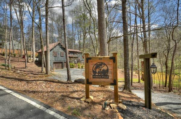 150 Summit ST, Ellijay, GA 30540