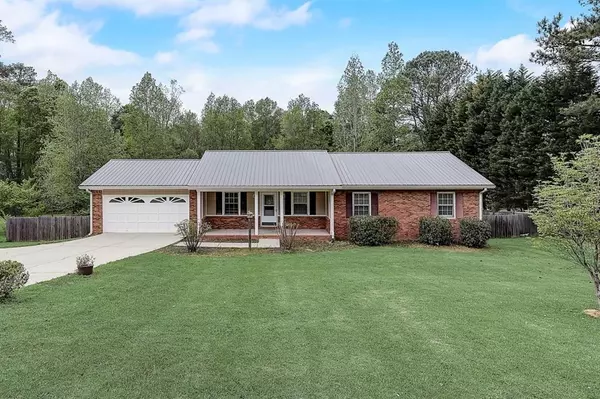 4801 RABBIT FARM RD, Loganville, GA 30052