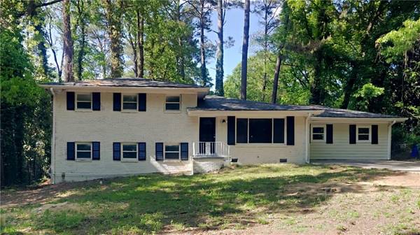 2451 Glenrock DR, Decatur, GA 30032