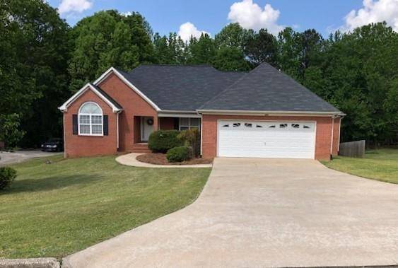 392 Greystone LN, Douglasville, GA 30134