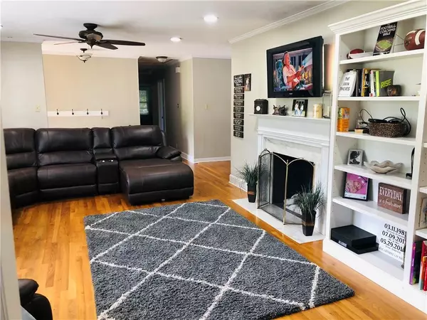 Barnesville, GA 30204,208 Spencer ST