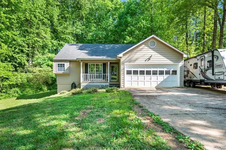 97 Hedgewood LN, Dawsonville, GA 30534