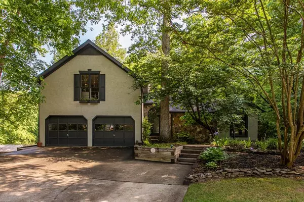 2060 Old Forge WAY, Marietta, GA 30068