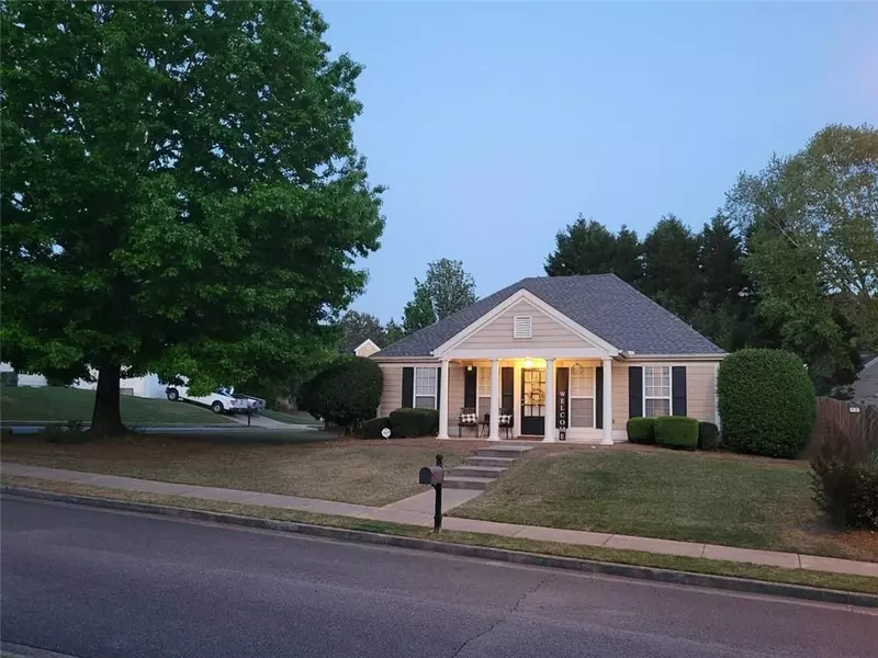 2033 GREENHILL PASS, Canton, GA 30114