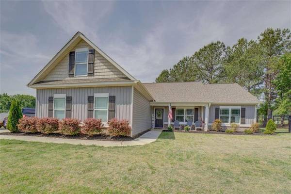 30 Country Meadow LN, Covington, GA 30014