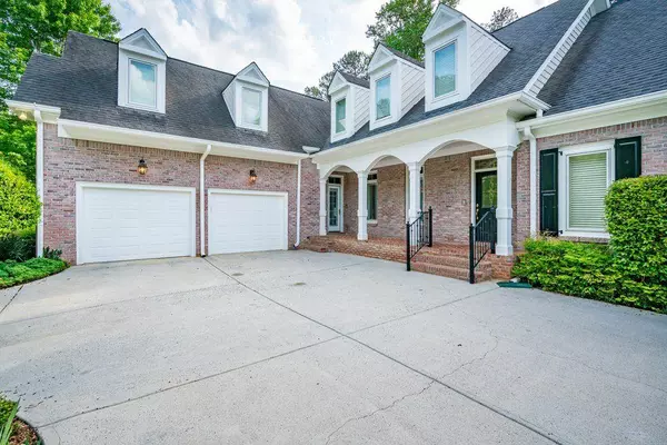 Kennesaw, GA 30152,823 REGISTRY TER NW