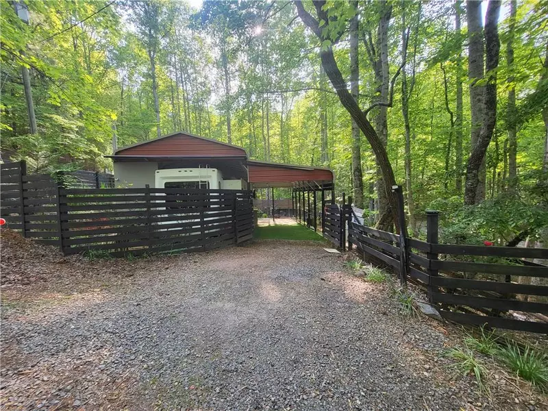 7 35th ST, Ellijay, GA 30540