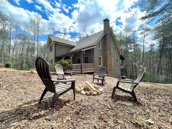 1030 Dover Falls Trail RD, Ellijay, GA 30540