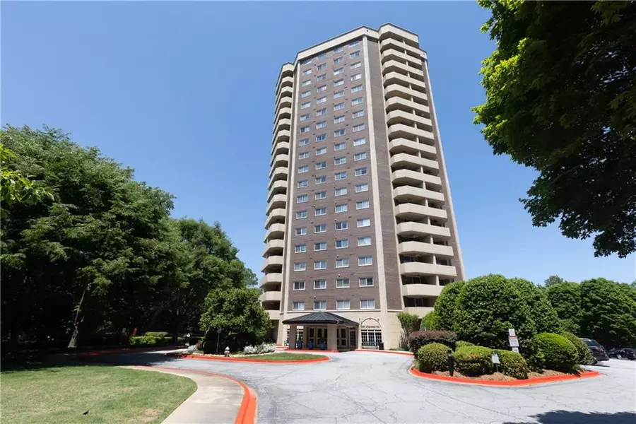 1501 Clairmont RD #322, Decatur, GA 30033