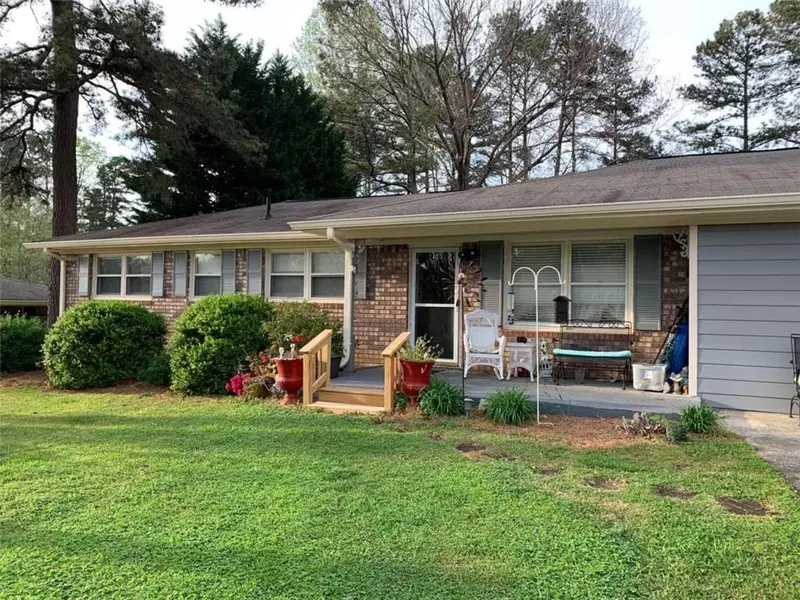81 Cross Creek Pkwy, Dallas, GA 30157