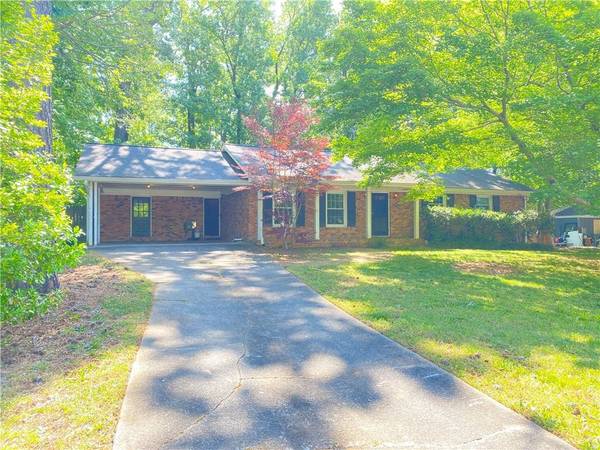 1729 Kimberly DR SW, Marietta, GA 30008