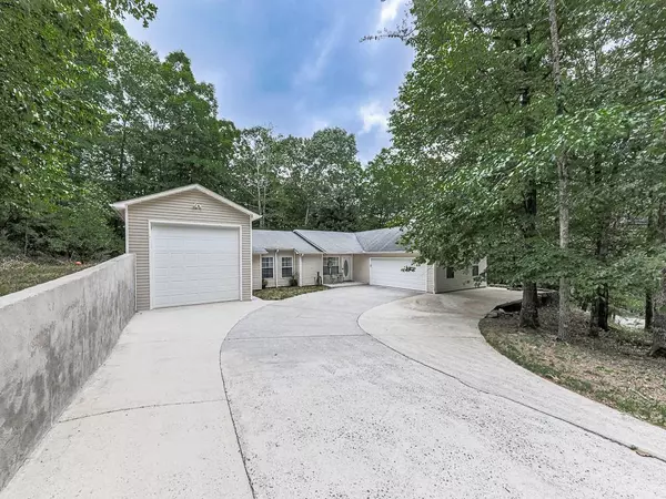 Waleska, GA 30183,113 Eagle Heart CT