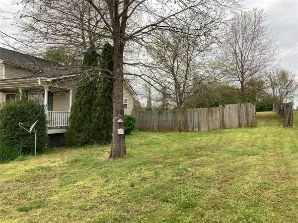 Maysville, GA 30558,33 Meadow Lark WAY