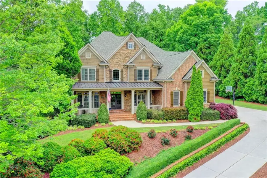 345 Plantation Way, Roswell, GA 30075