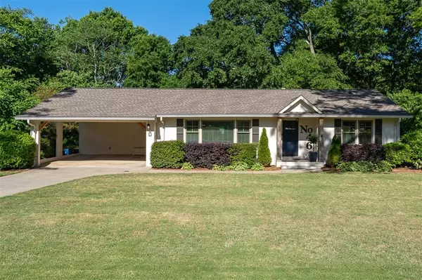 46 Nathan CIR, Alpharetta, GA 30009