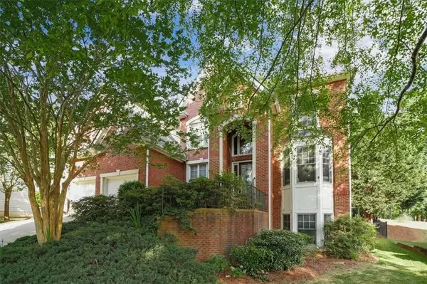 1020 Beacon Hill XING, Alpharetta, GA 30005