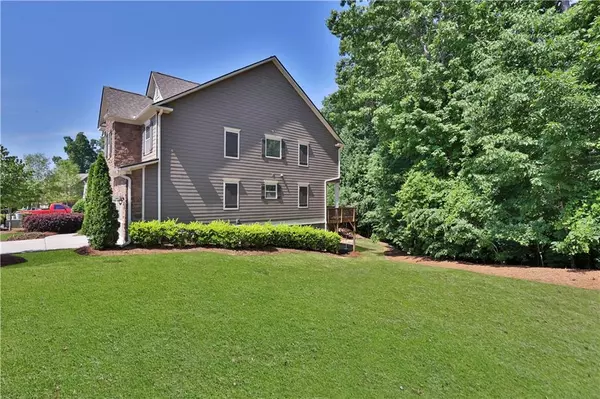 Flowery Branch, GA 30542,6916 Big Sky DR