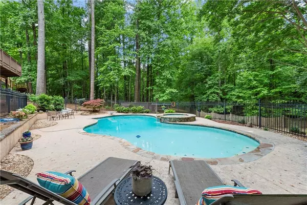 Johns Creek, GA 30005,12160 Oak Hollow WAY