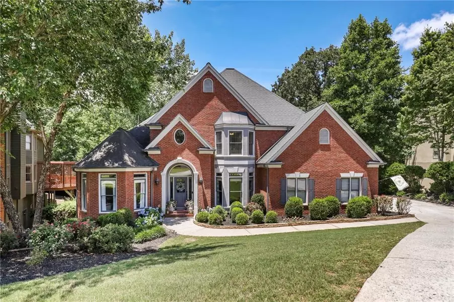 1025 Saint Marks WALK, Suwanee, GA 30024