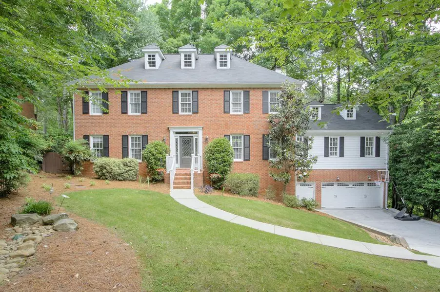 4466 Karls Gate DR, Marietta, GA 30068