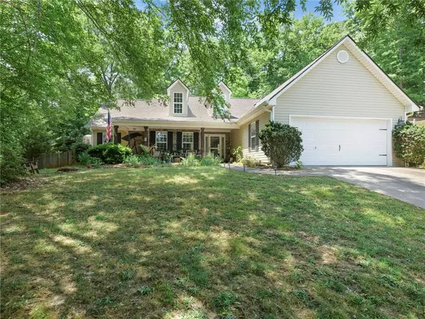 450 Mill Creek TRL, Suwanee, GA 30024