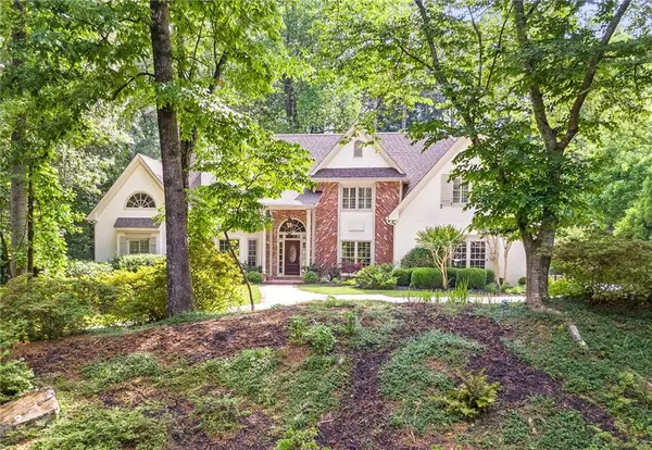 120 Churchill DR, Sandy Springs, GA 30350