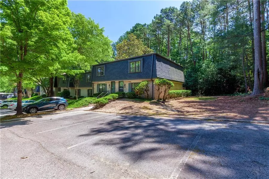 44 Glenald WAY NW, Atlanta, GA 30327