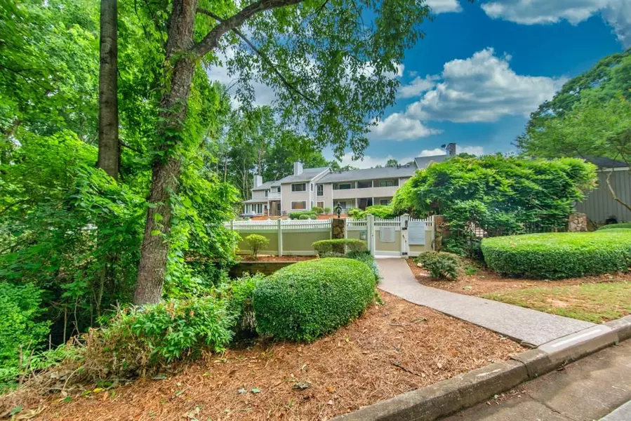 6417 Woodmont BLVD, Peachtree Corners, GA 30092