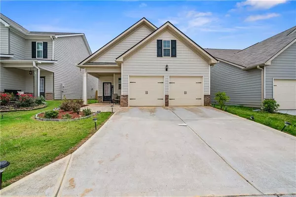 64 Castlemoor LOOP, Adairsville, GA 30103