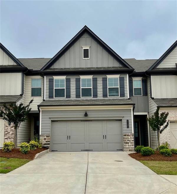 5527 GARENS WAY, Flowery Branch, GA 30542