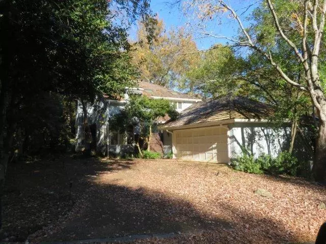 2580 Links End, Roswell, GA 30076