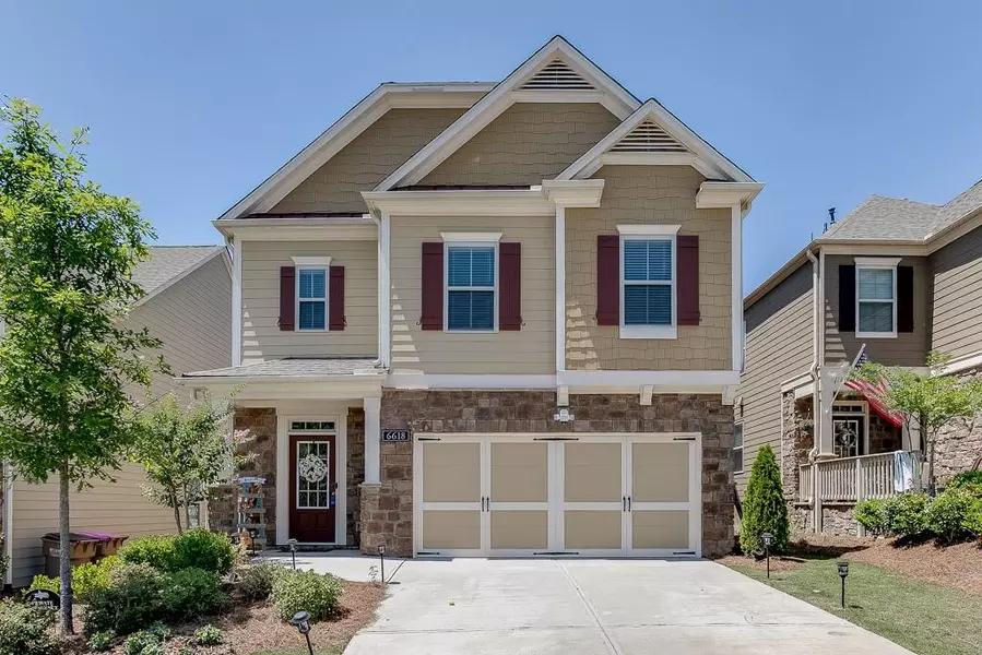 6618 Trailblazer RD, Flowery Branch, GA 30542