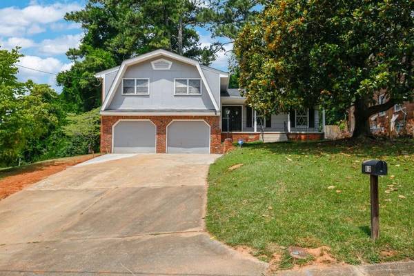 802 Monmouth DR, Stone Mountain, GA 30083