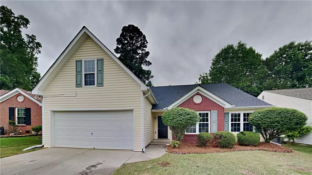 940 Meadow Walk AVE, Lawrenceville, GA 30044