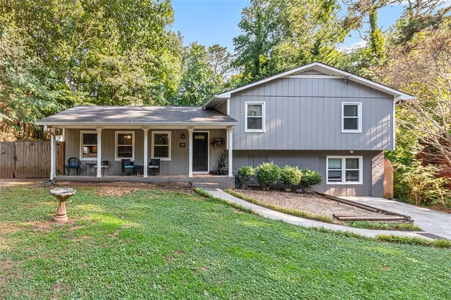 2399 COCHISE DR, Acworth, GA 30102