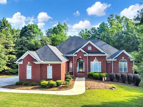 200 CLEAR SPRING LN, Oxford, GA 30054