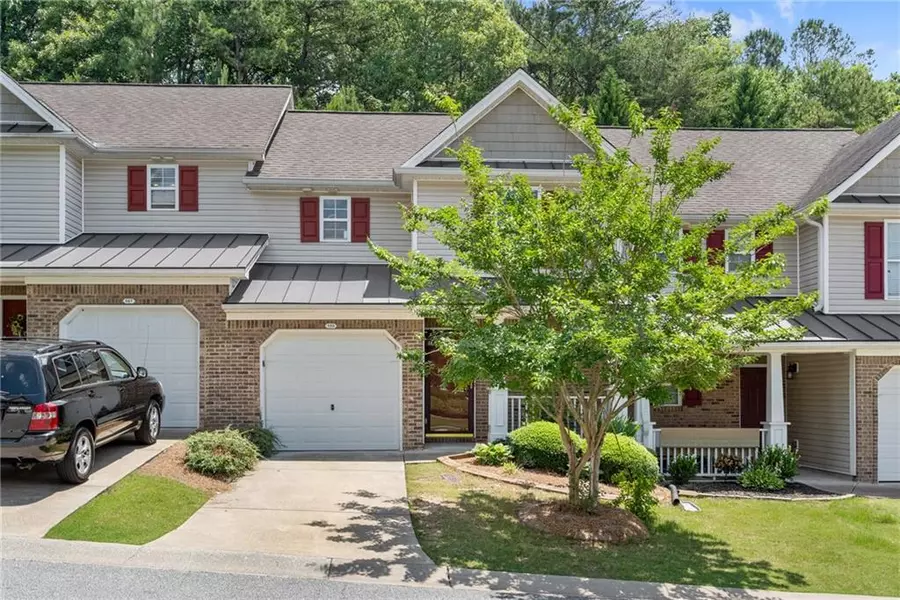 589 Fox Creek XING, Woodstock, GA 30188