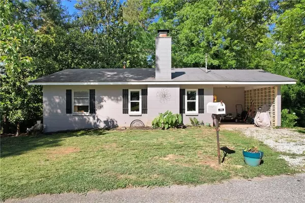 Cornelia, GA 30531,176 Roscott LN