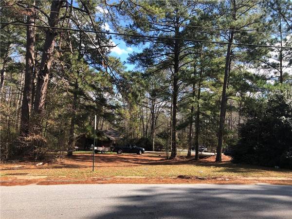 55 Hidden Pines DR, Covington, GA 30016