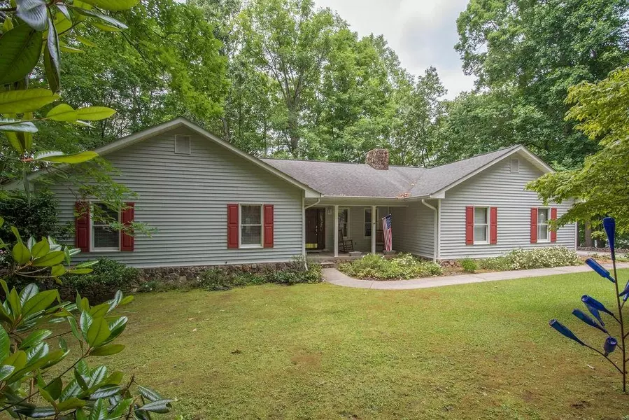 140 Lake Coweta TRL, Newnan, GA 30263