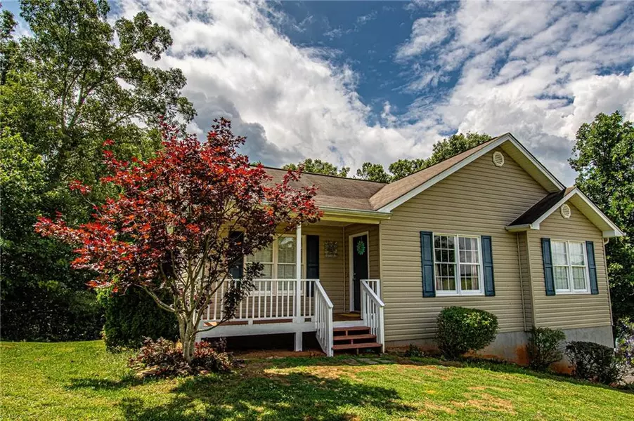 245 Cedar Springs LN, Dahlonega, GA 30533