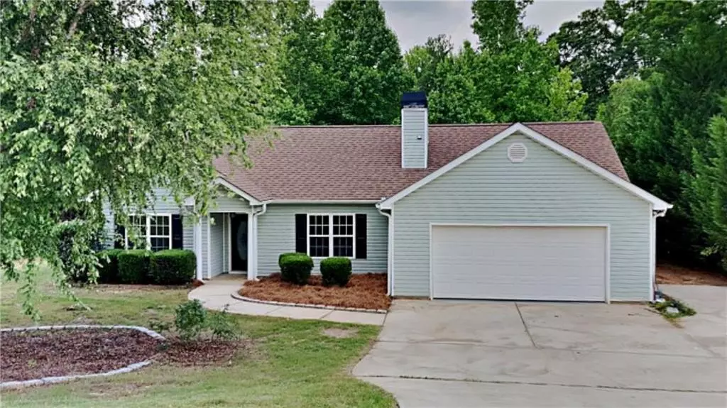 168 Farrington DR, Newnan, GA 30263