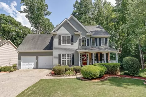 3956 Fox Glen DR, Woodstock, GA 30189