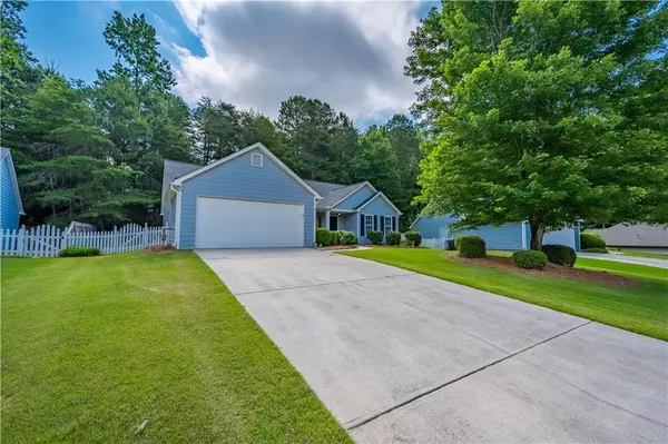 Sugar Hill, GA 30518,993 Laurel Green LN