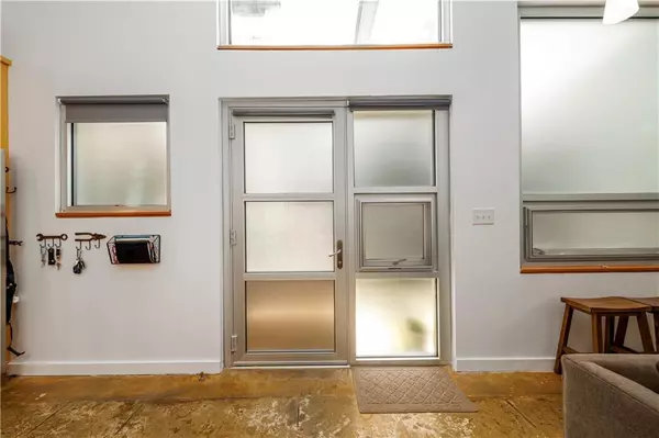 Atlanta, GA 30307,1661 La France ST NE #101