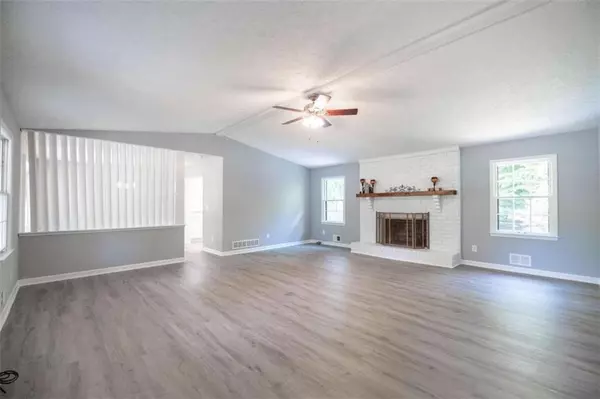 Woodstock, GA 30188,548 Rivercrest DR