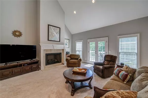 Canton, GA 30115,304 Hickory Ridge CT